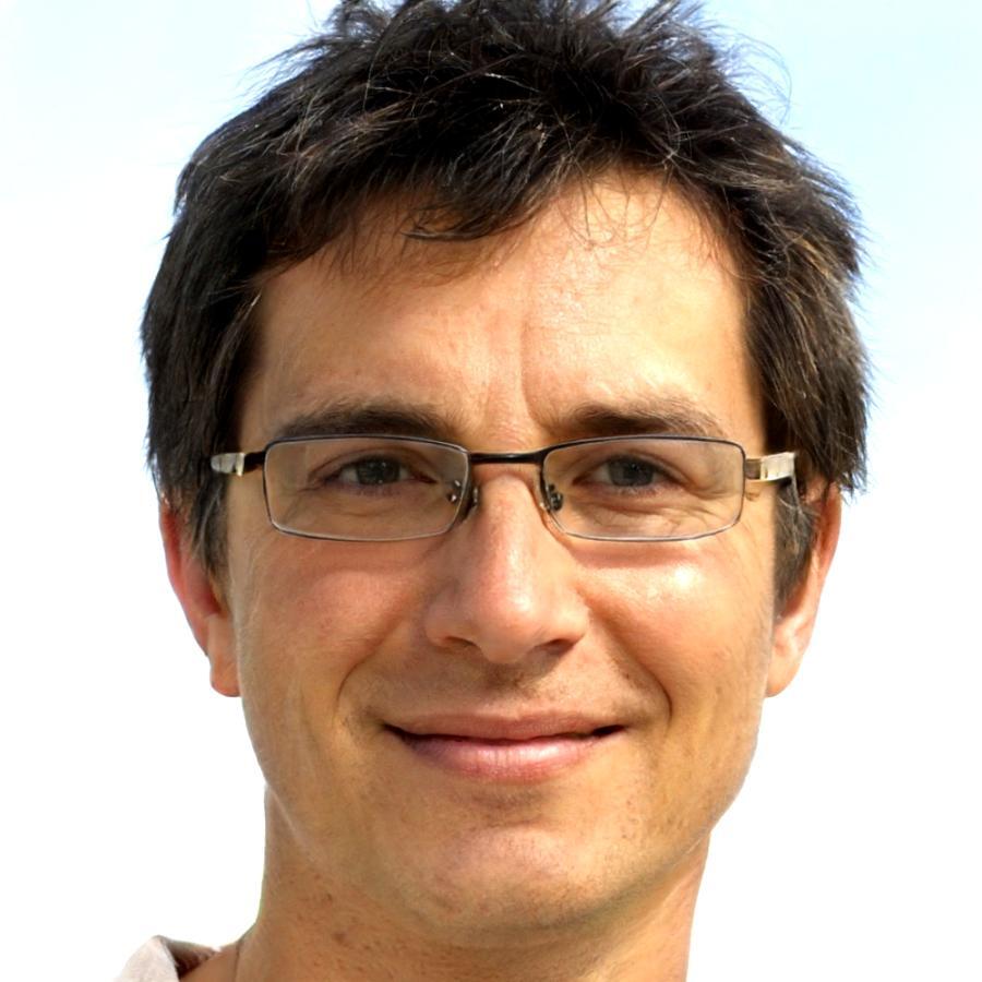 Portrait de Bastien Rousseau, consultant en innovation